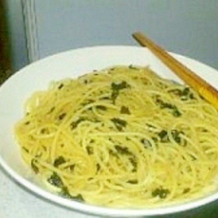 ちりめんじゃことしそわかめのスパゲティ